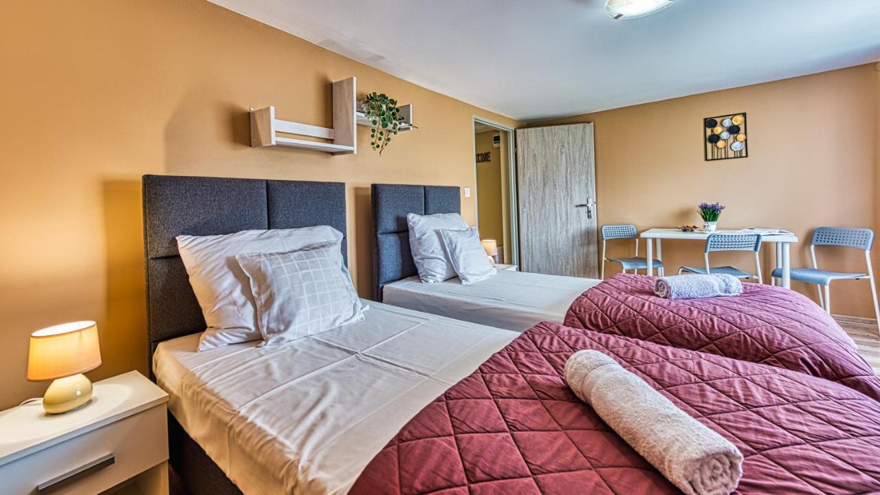 Maja Pokoje Z Widokiem Kameralna Agroturystyka Na Pogorzu Izerskim Z Sauna I Jacuzzi (Adults Only) Mirsk Exteriér fotografie
